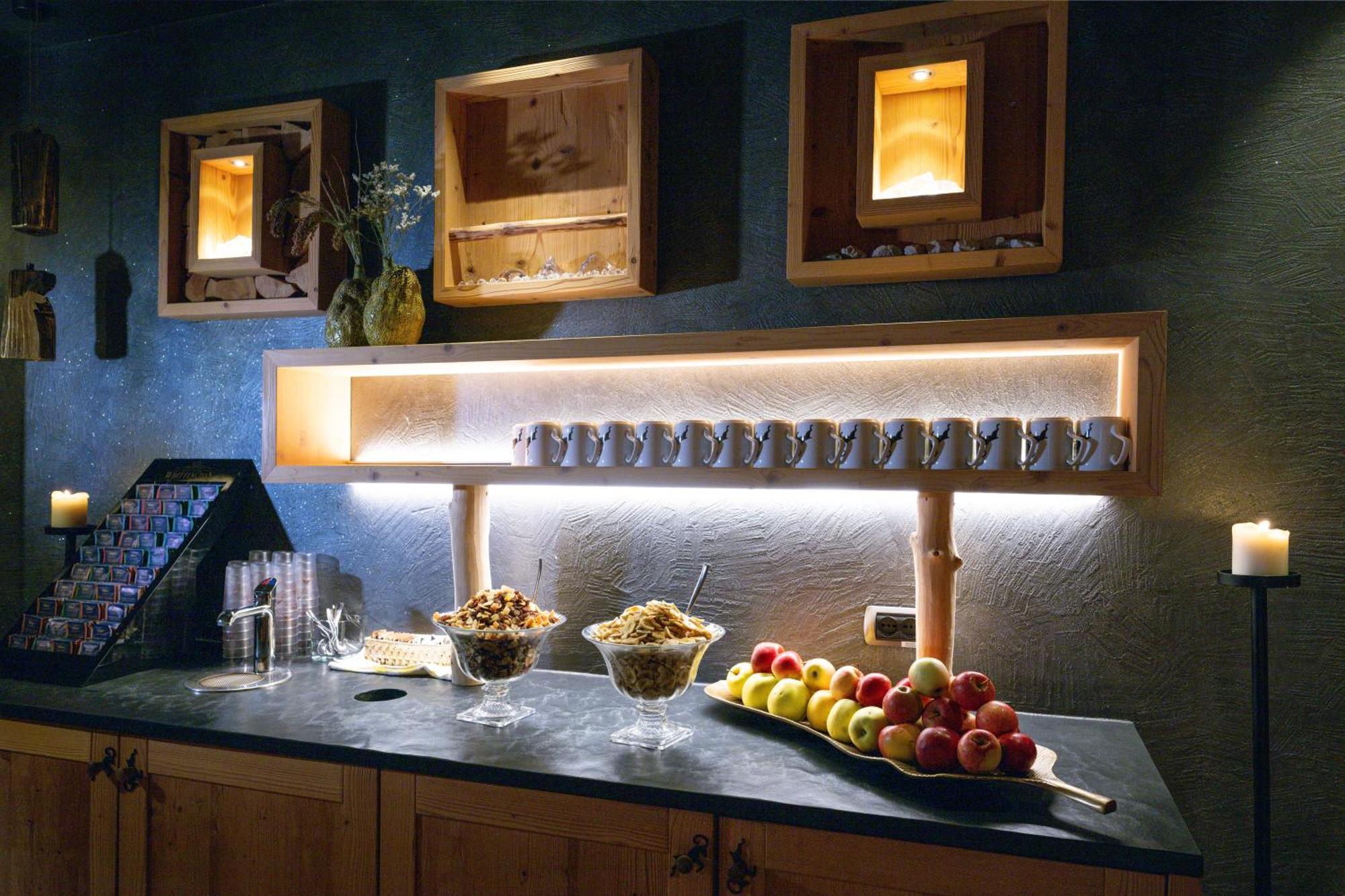 Abinea Dolomiti Romantic Spa Castelrotto Exterior photo